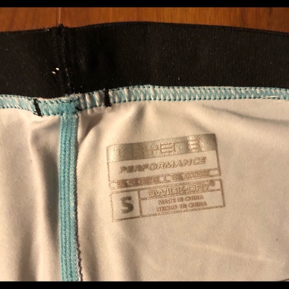 SOLD! Layer 8 Leggings in Shades of Blue - Picture 3 of 5